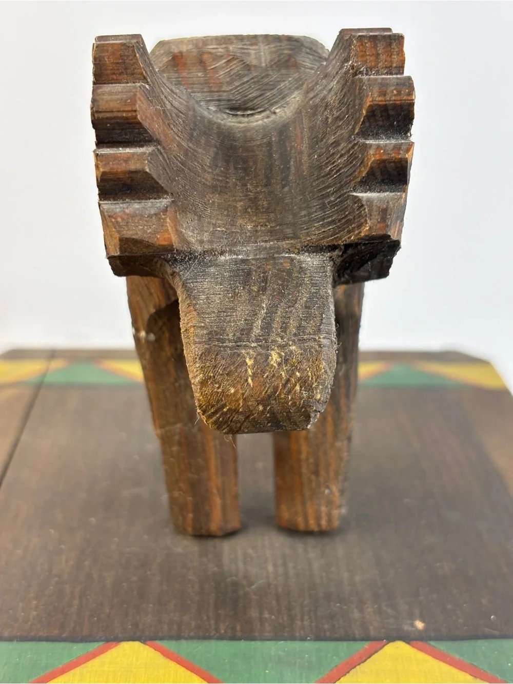 1993 Lloyd-Mann Wooden Moose Top Trinket Box‎ with Painted Geometric Trim